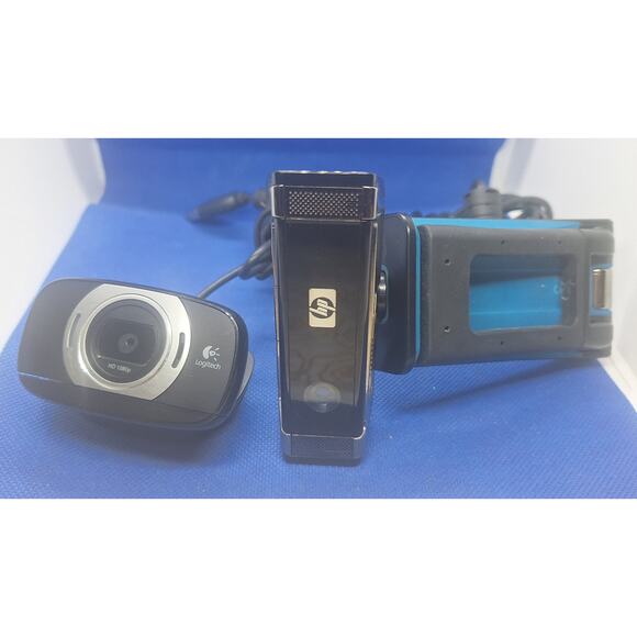 Lot of 2 HD Webcams– Logitech C615 1080p & HP Deluxe Autofocus 2.0MP USB Cameras - Picture 1 of 6